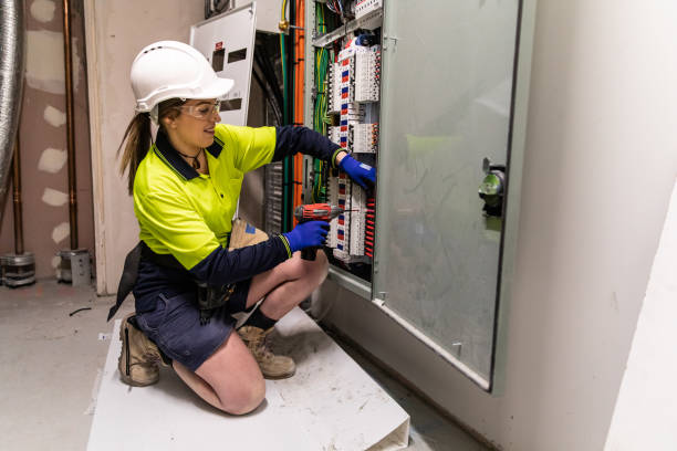 Best Emergency Electrical Repair  in Tangent, OR